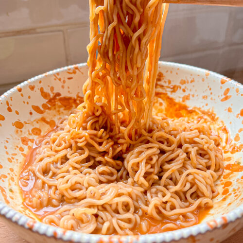 Minute Gochujang And Peanut Butter Noodles Lucy Lentils