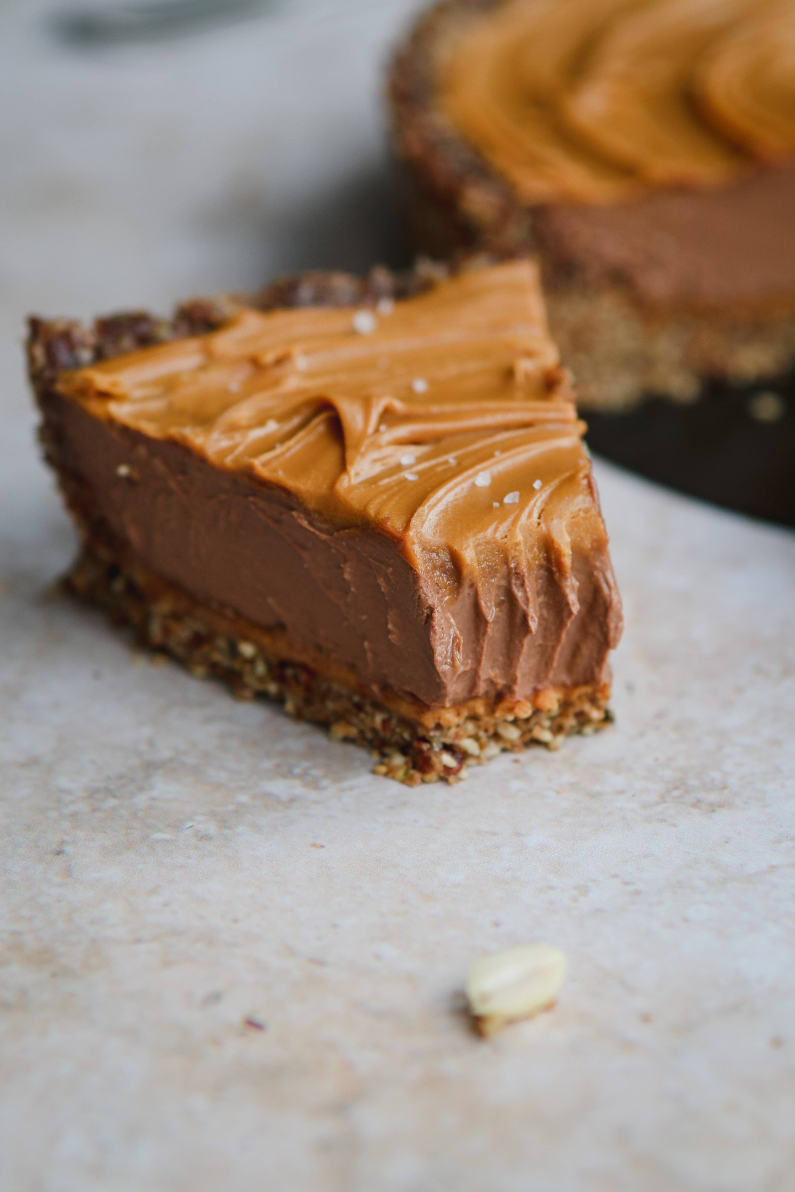 vegan peanut butter chocolate tart