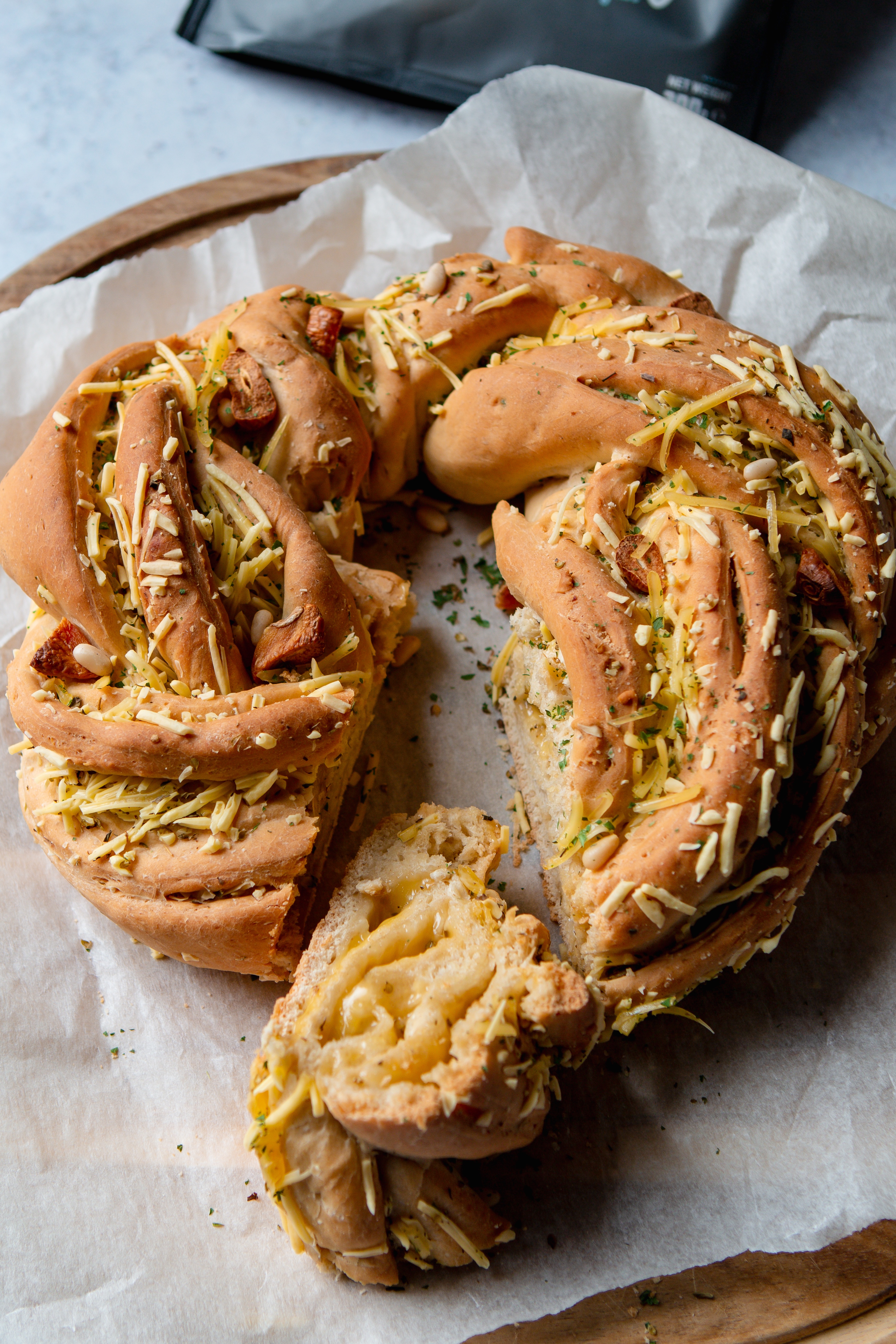 vegan cheese and garlic twist bread recipe