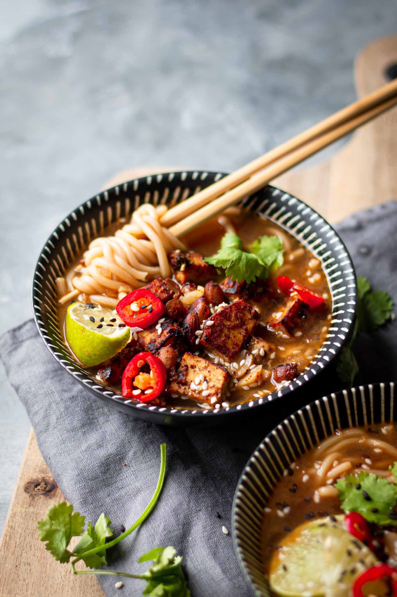 chilli peanut tofu ramen vegan