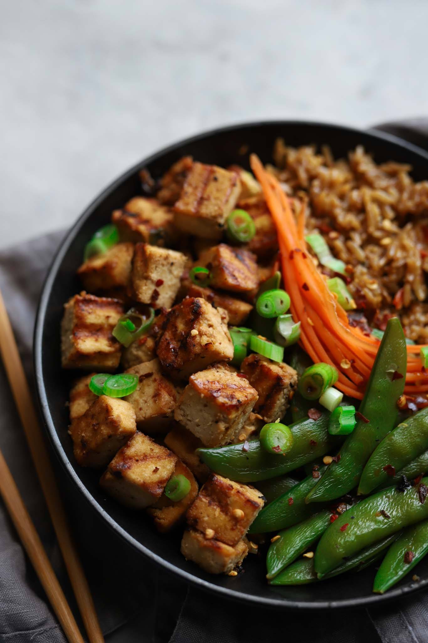 teriyaki rice and tofu bowl