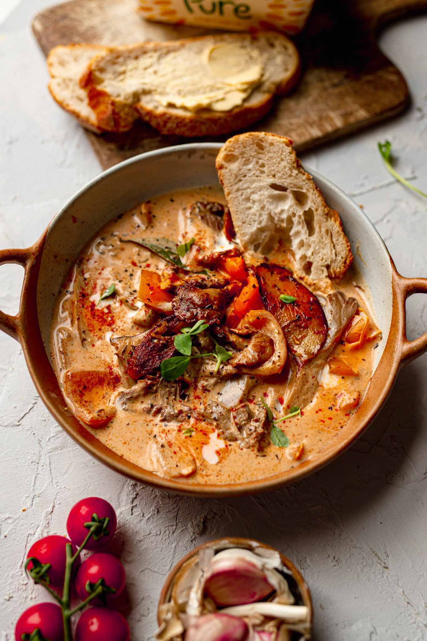 vegan mushroom tuscan soup