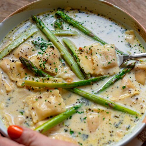 vegan creamy ravioli soup