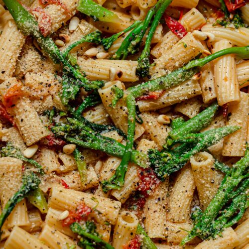 15 minute garlic pasta vegan