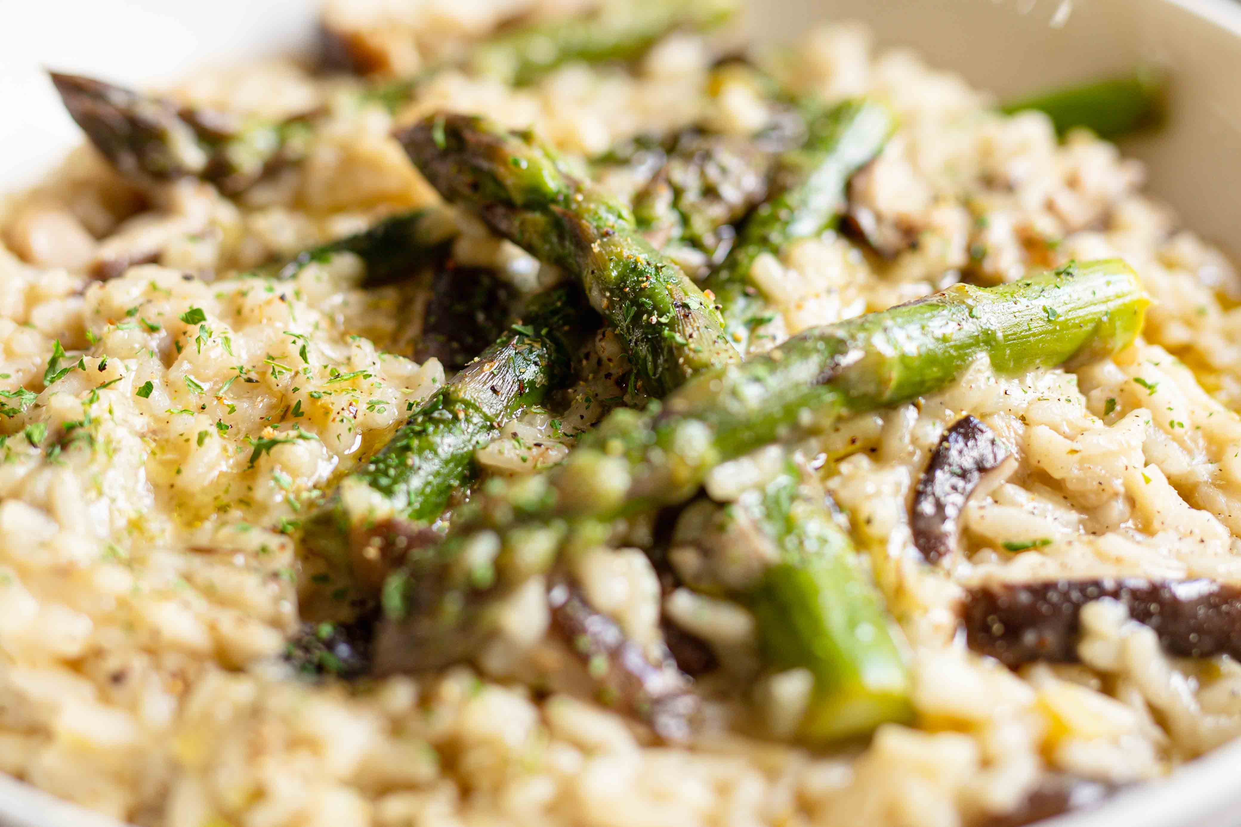 vegan risotto asparagus and shiitake