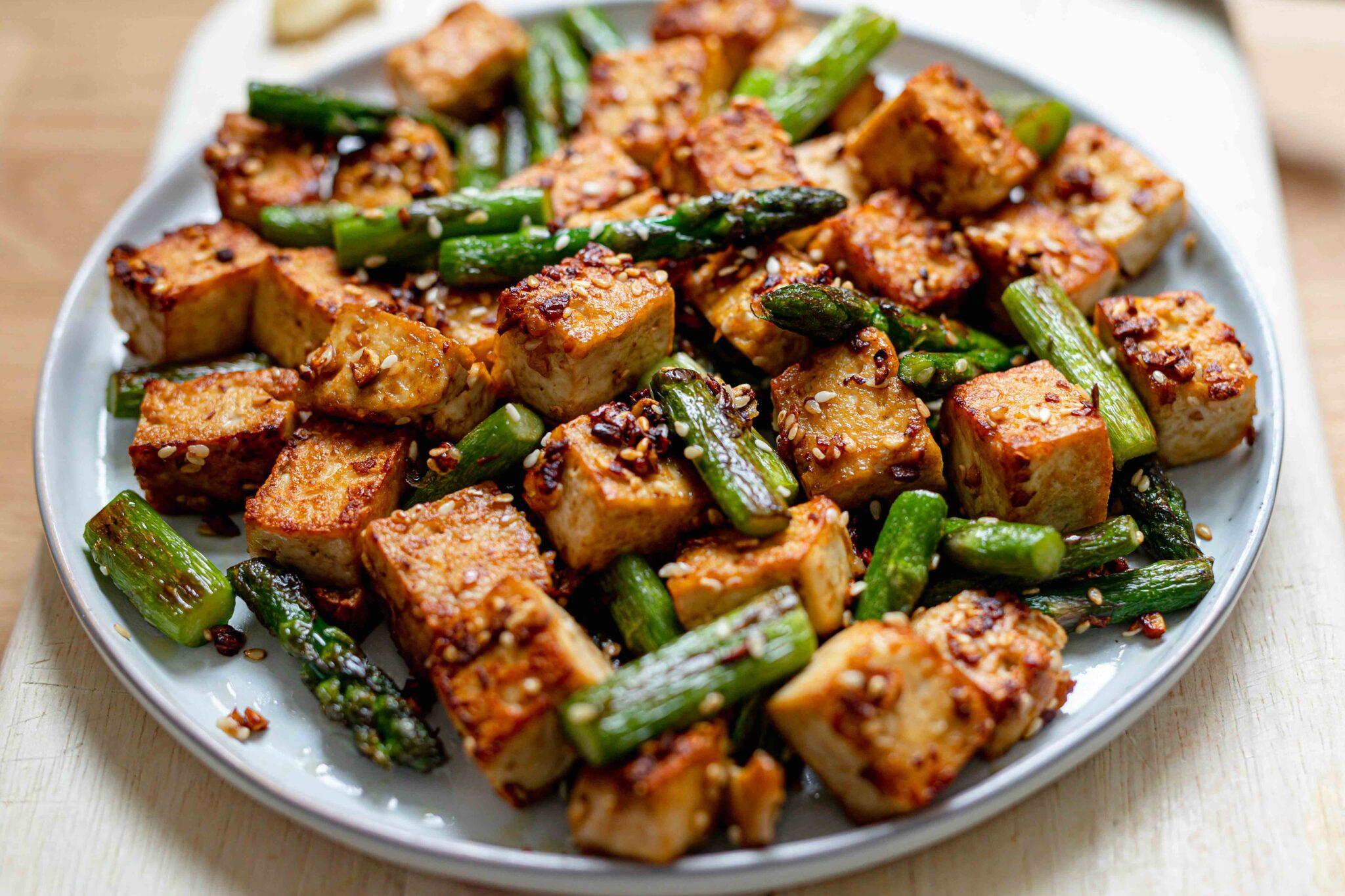 Asparagus and Tofu Stir Fry - Lucy & Lentils