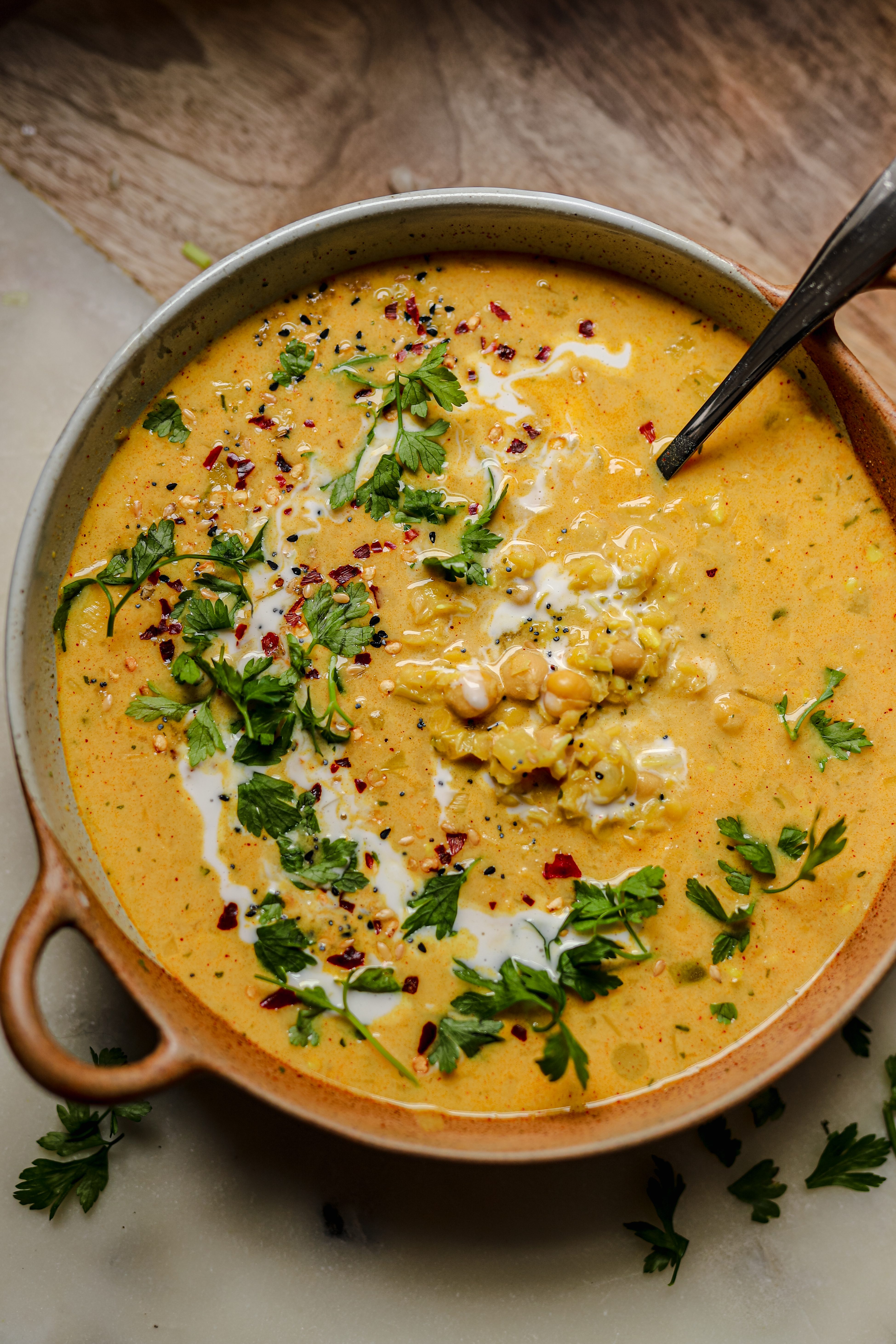 curried leek and lentil soup vegan