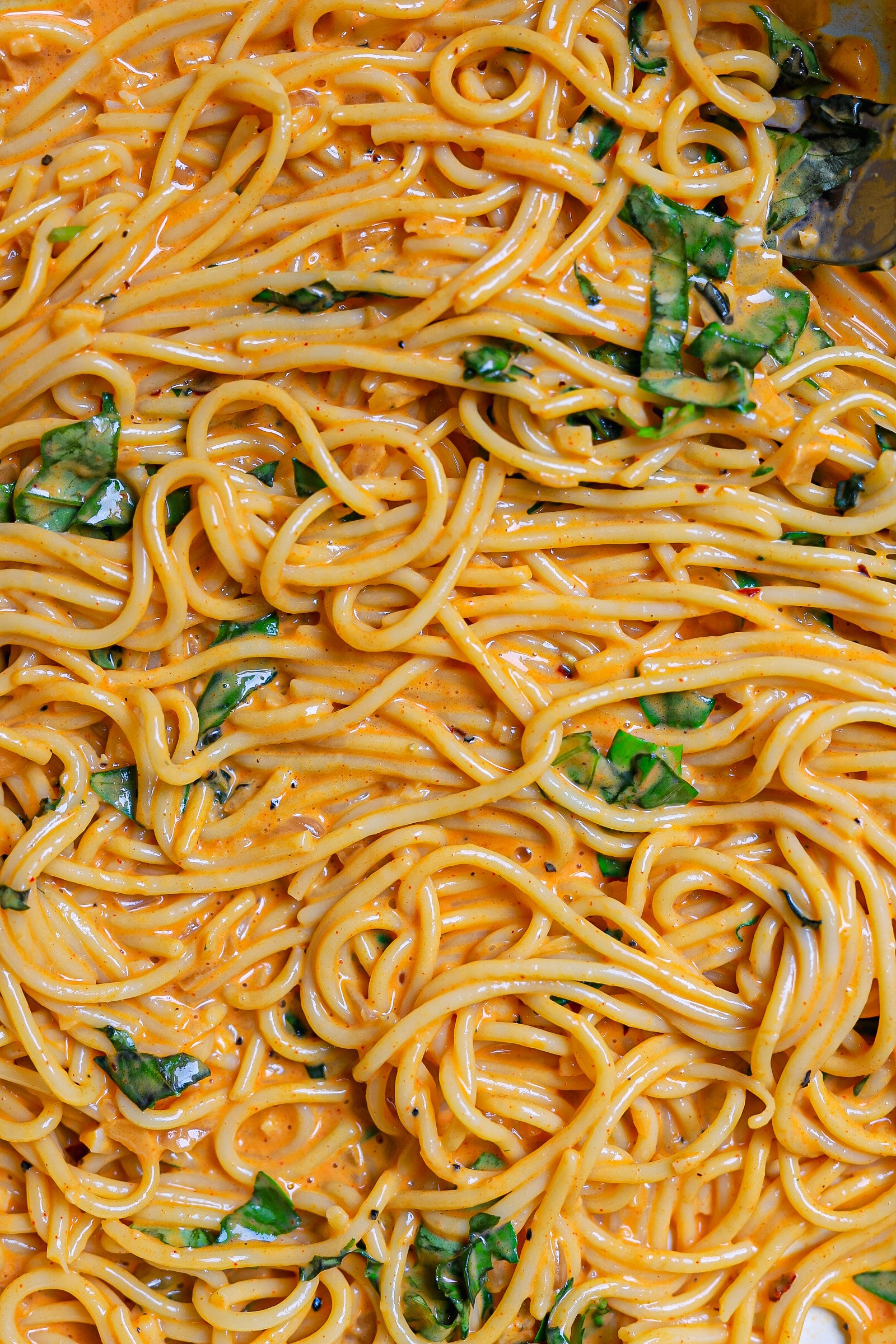 vegan gochujang spaghetti