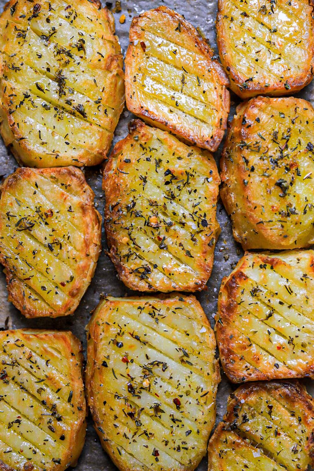 Crispy accordion potatoes recipe vegan